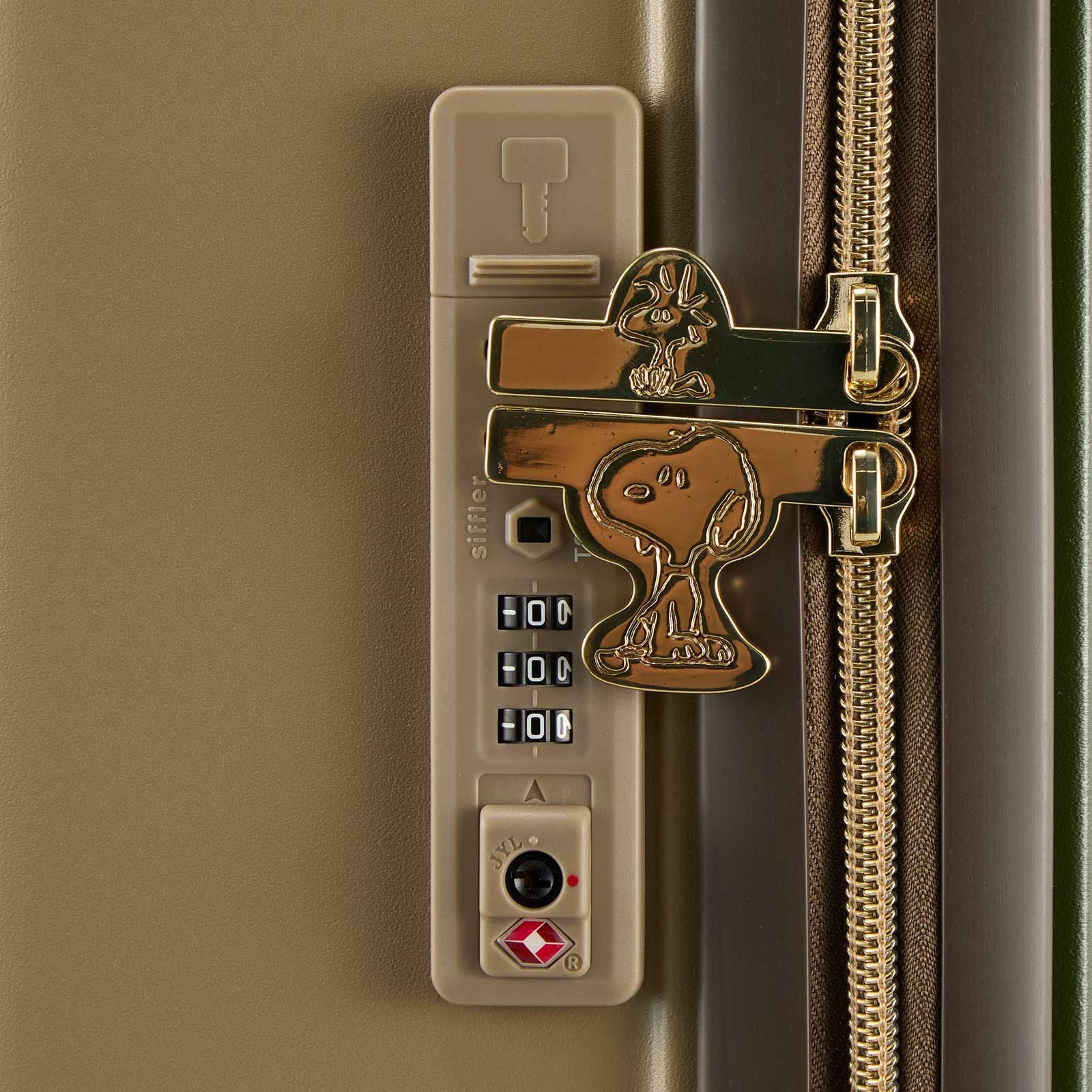 スーツケース スヌーピー Mサイズ ジッパータイプ HAP2285-55 | シフレ